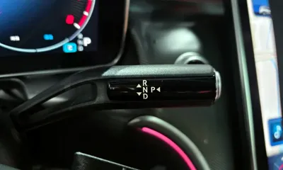 Mercedes-Benz GLC-Class 2025, 9202 км, за 45880.76 USD - фото 9