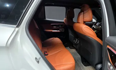 Mercedes-Benz GLC-Class 2025, 9202 км, за 45880.76 USD - фото 12