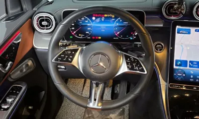 Mercedes-Benz GLC-Class 2025, 9202 км, за 45880.76 USD - фото 13