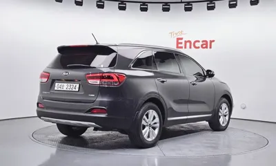 Kia Sorento 2017, 52272 км, за 10030.42 USD