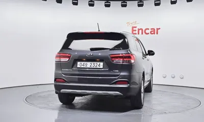 Kia Sorento 2017, 52272 км, за 10030.42 USD