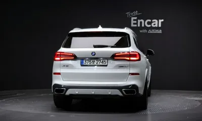 BMW X5 2021, 30275 км, за 54635.72 USD