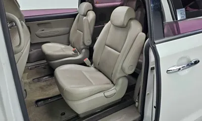 Kia Canival 2019, 164546 км, за 8145.03 USD - фото 12