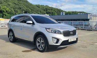 Kia Sorento 2016, 129734 км, за 9383.3 USD