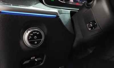 Mercedes-Benz C-Class 2025, 8145 км, за 34549.96 USD - фото 20