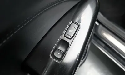 Kia K7 2016, 118403 км, за 6498.62 USD - фото 19