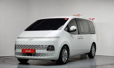 Hyundai Staria · 2025 год