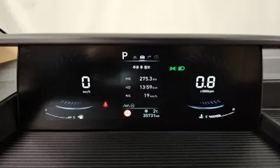 Hyundai Staria 2025, 35731 км, за 17707.3 USD - фото 8