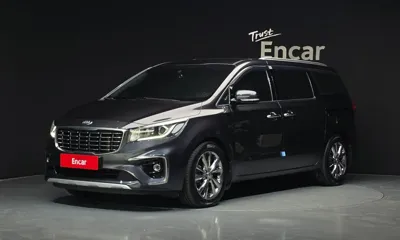 Kia Canival · 2019 год