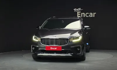 Kia Canival 2019, 143451 км, за 8527.24 USD