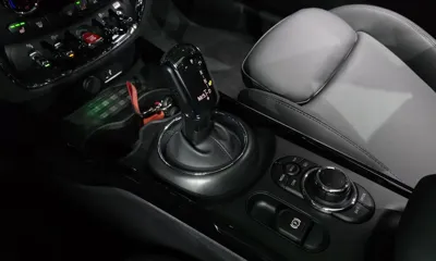 MINI Clubman 2024, 5869 км, за 23069.82 USD - фото 9