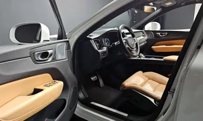 Volvo XC60 2021, 35127 км, за 31384.2 USD - фото 12