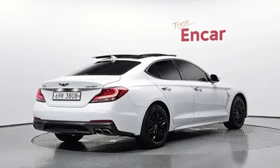 Genesis G70 2018, 122032 км, за 12344.79 USD
