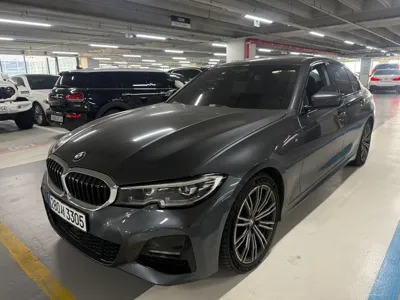 BMW 3-Series · 2021 год