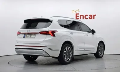 Hyundai Santafe 2022, 43043 км, за 20491.82 USD