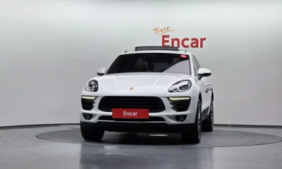 Porsche Macan 2017, 119633 км, за 21737.69 USD