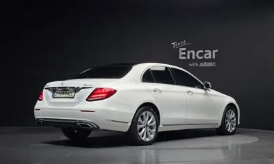Mercedes-Benz E-Class 2018, 113745 км, за 14918.57 USD
