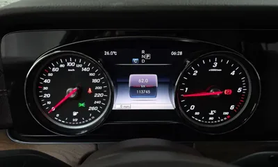Mercedes-Benz E-Class 2018, 113745 км, за 14918.57 USD - фото 8