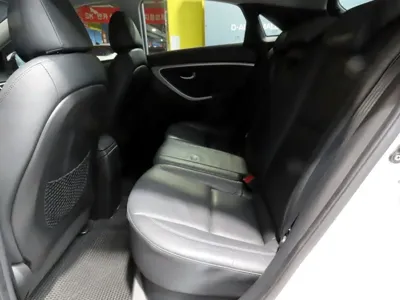 Hyundai i30 2014, 56650 км, за 5814.34 USD - фото 7