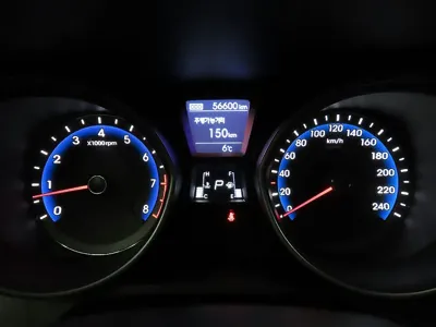 Hyundai i30 2014, 56650 км, за 5814.34 USD - фото 9