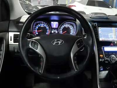 Hyundai i30 2014, 56650 км, за 5814.34 USD - фото 10