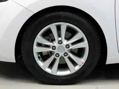 Hyundai i30 2014, 56650 км, за 5814.34 USD - фото 19