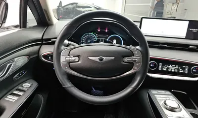Genesis GV70 2023, 43674 км, за 23975.29 USD - фото 13