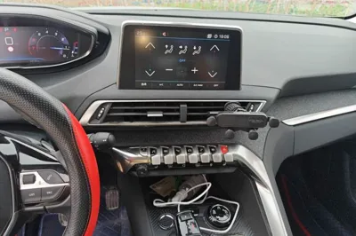 Peugeot 5008 2017, 63500 км, за 8963 USD - фото 14