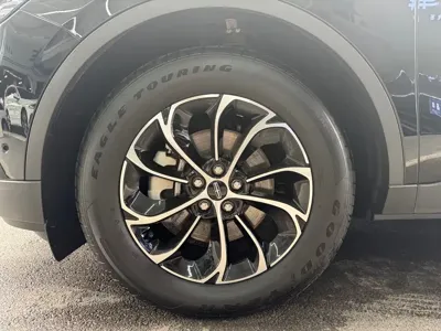 Lincoln Nautilus 2024, 30000 км, за 32250.49 USD