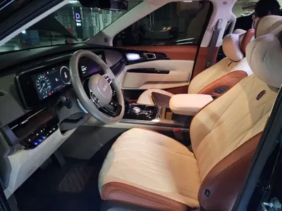 Kia Canival 2023, 35069 км, за 36720.02 USD