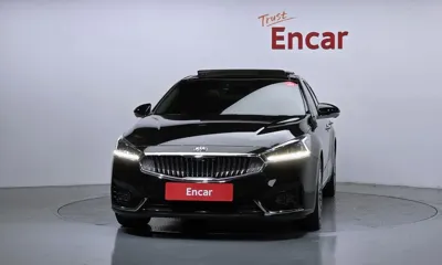 Kia K7 2018, 74066 км, за 9562.85 USD