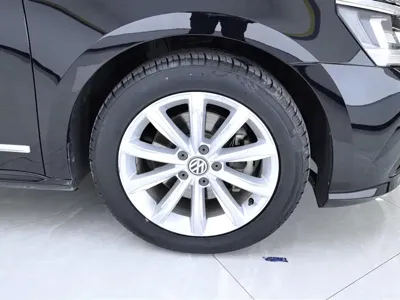 Volkswagen Passat 2019, 83400 км, за 10192.03 USD - фото 6