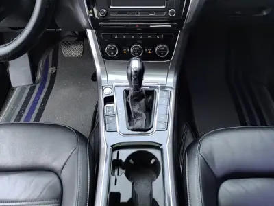 Volkswagen Passat 2019, 83400 км, за 10192.03 USD - фото 16