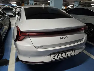Kia K8 2022, 196069 км, за 13016.86 USD