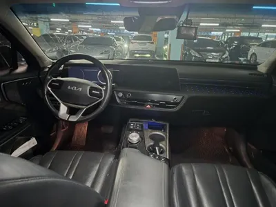 Kia K8 2022, 196069 км, за 13016.86 USD