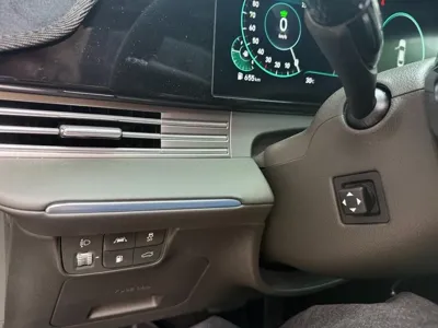 Hyundai Grandeur 2020, 76686 км, за 19364.58 USD - фото 6