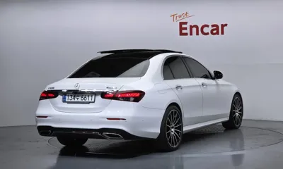 Mercedes-Benz E-Class 2021, 107833 км, за 23069.82 USD