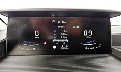 Hyundai Staria 2023, 30041 км, за 21010.9 USD - фото 8