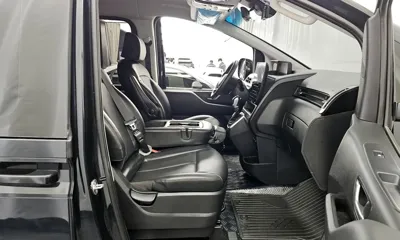 Hyundai Staria 2023, 30041 км, за 21010.9 USD - фото 11