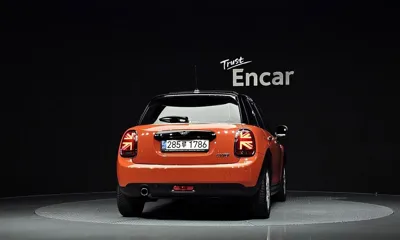 MINI Cooper 2021, 46217 км, за 12994.86 USD - фото 4