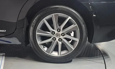 Lexus ES 2017, 68152 км, за 17001.44 USD - фото 21