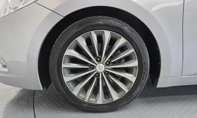 Hyundai Grandeur 2014, 198886 км, за 2582.78 USD