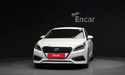 Hyundai Sonata 2017, 97810 км, за 7475.78 USD
