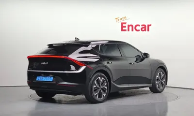 Kia EV6 2023, 68698 км, за 18827.37 USD