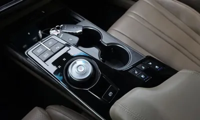 Kia K8 2022, 65450 км, за 16935.8 USD - фото 9