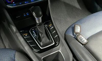 Hyundai Ioniq 2016, 89254 км, за 7201.85 USD - фото 9