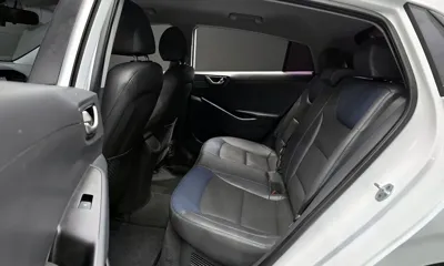 Hyundai Ioniq 2016, 89254 км, за 7201.85 USD - фото 12