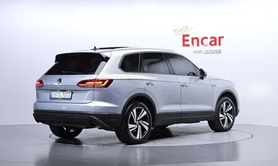 Volkswagen Touareg 2020, 116659 км, за 23843.92 USD