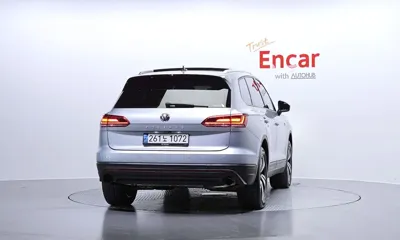 Volkswagen Touareg 2020, 116659 км, за 23843.92 USD