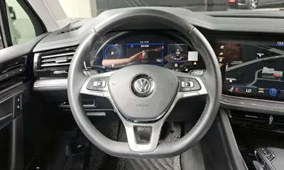 Volkswagen Touareg 2020, 116659 км, за 23843.92 USD - фото 13